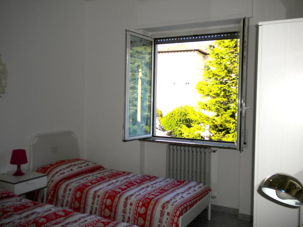 Top Suit Uno - Guest House Brugherio Εξωτερικό φωτογραφία